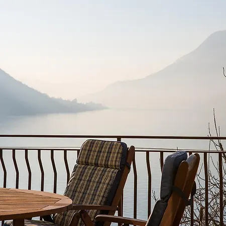 公寓 Edoardo Faggeto Lario